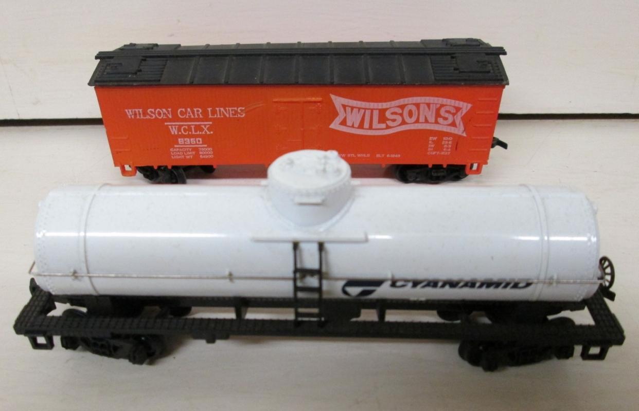 Train Cars HO Scale Wilson & Cyanamid (2) Cars