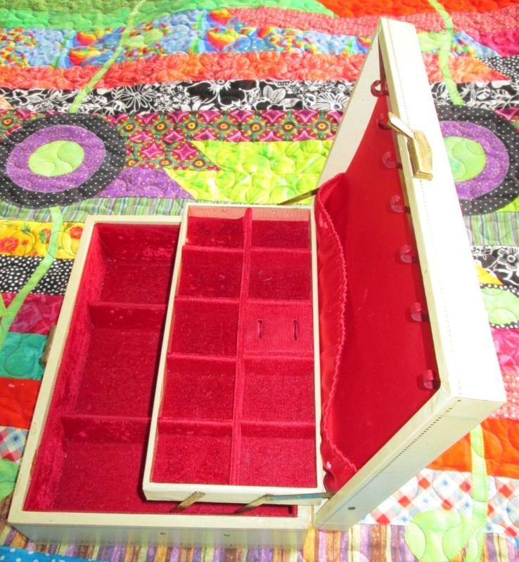 Mele Jewelry Box Leatherette Wooden