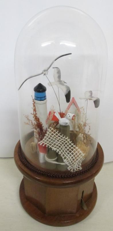 Music Box Lighthouse w/Flying Seagulls Under Glass
