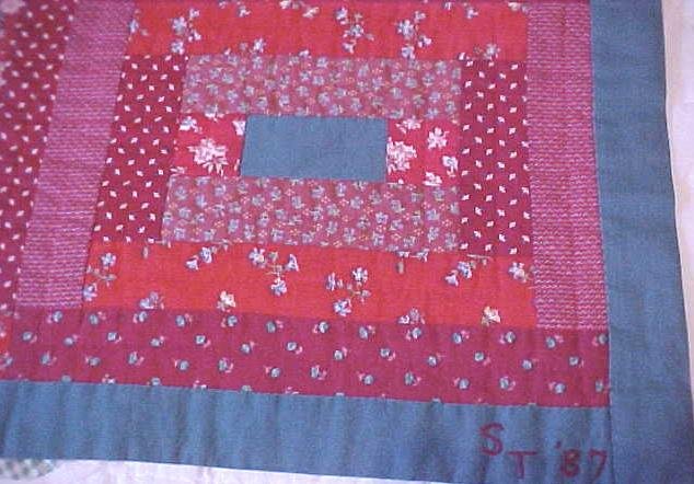 Lap Quilt Red & Blue Vintage Log Cabin Country
