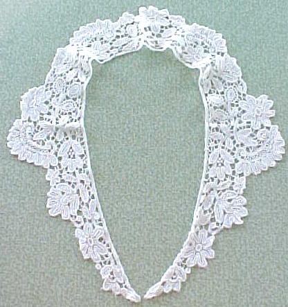 Antique Lace Collar Ladies Floral