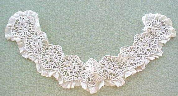Antique Lace Collar Ladies Floral