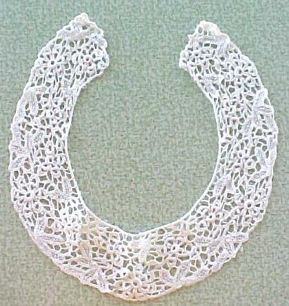Vintage Lace Collar Ladies Floral