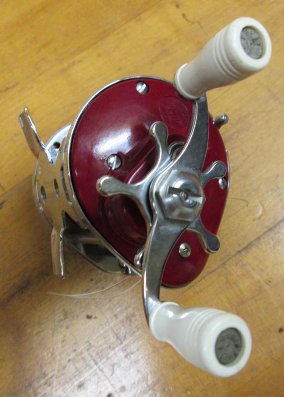 Ocean City Level Wind Fishing Reel No. 940F & Box