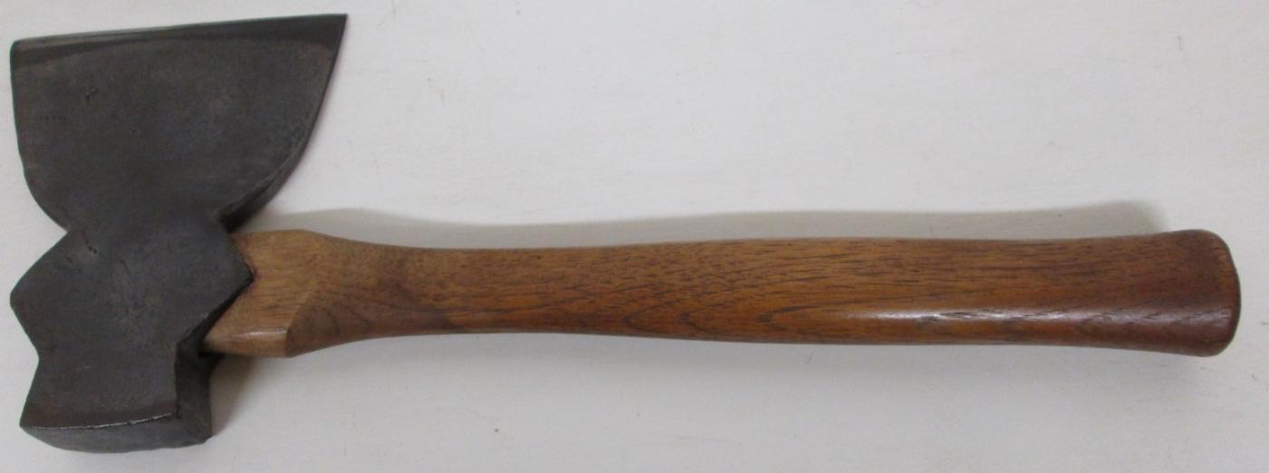 Broad Ax 5 inch Cutting Edge Offset Hatchet