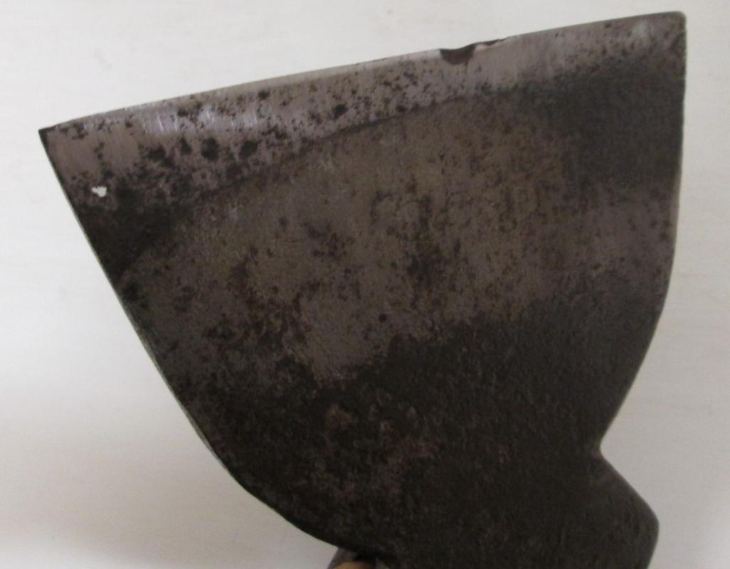 Broad Ax 5 inch Cutting Edge Offset Hatchet