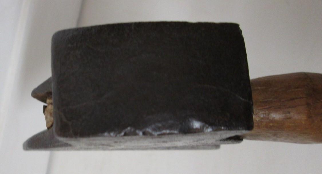 Broad Ax 5 inch Cutting Edge Offset Hatchet