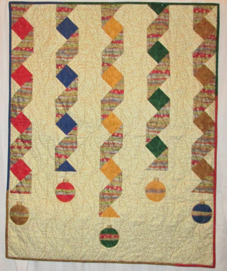 Quilt Wall Hanging Christmas Ribbons Ornaments Shop Original
