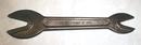J. H. Williams & Co. Twin Bull Dog Alligator Wrench