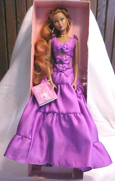 Valentina Doll Latin Beauty Butterfly Ring MIB COA