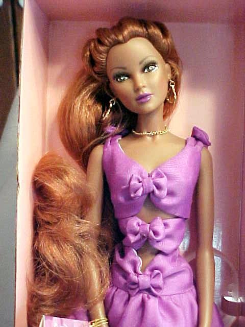 Valentina Doll Latin Beauty Butterfly Ring MIB COA