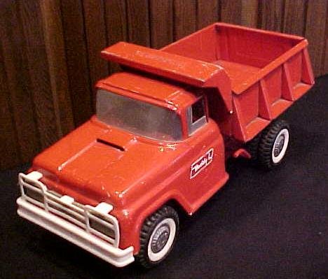 Buddy L 1960's Dump Truck Hydraulic Bed Lift