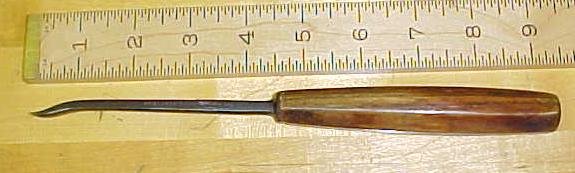 Herring Bros. Bent Front Flat Carving Chisel 1/4 inch