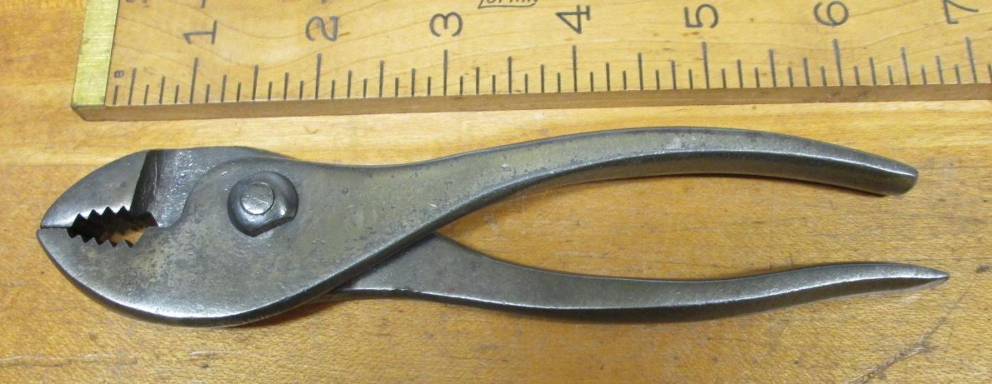 Hawkeye Wrench Co. Slip Joint Pliers Antique 6 inch