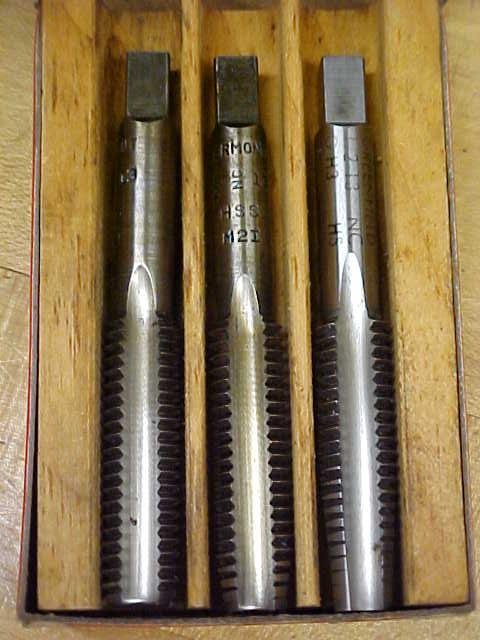 Vermont Taps Boxed Tap Set 1/2-13 Nice Vintage Set!