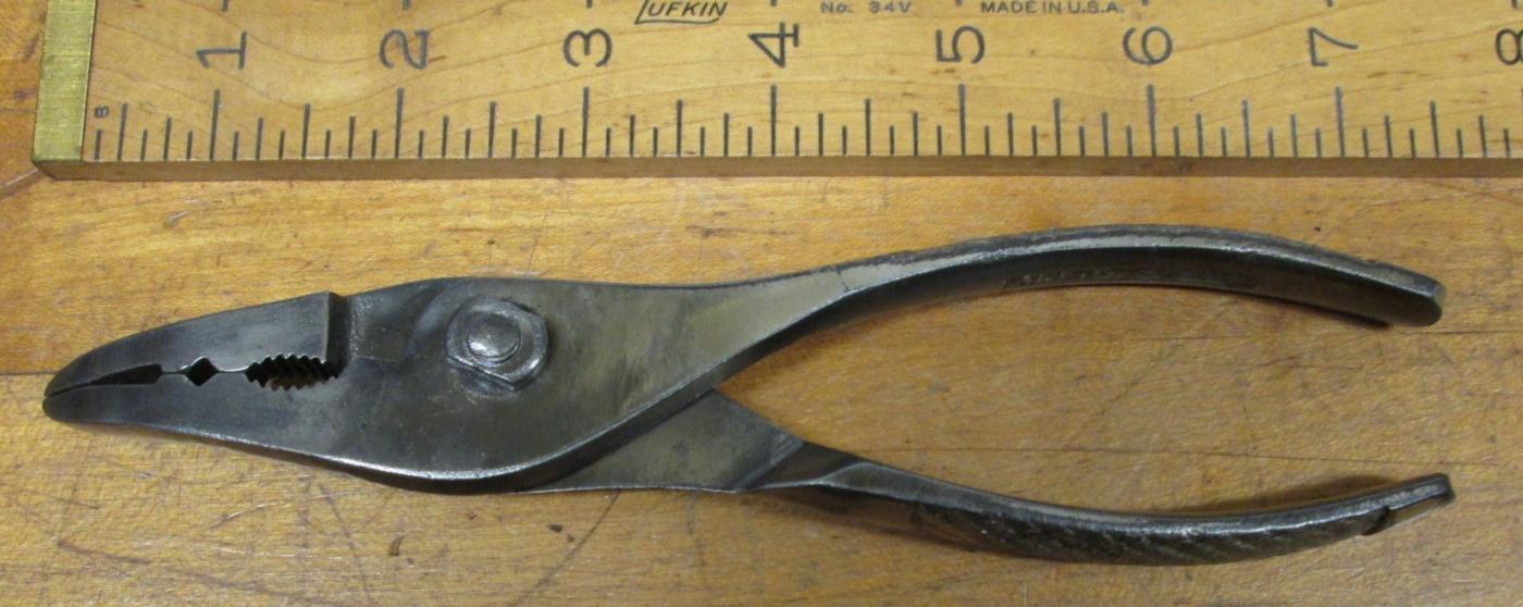 Wilde Pliers Bent Front Jaws 7 inch