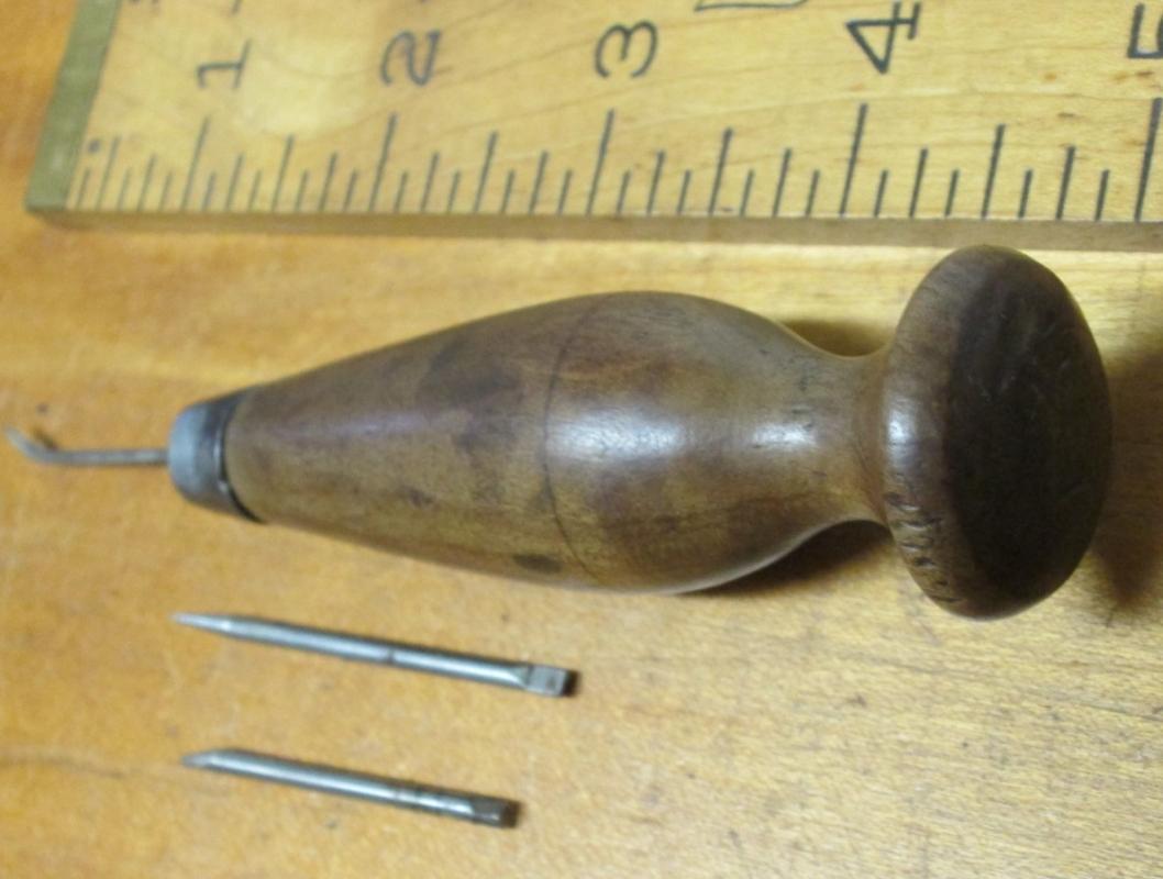 Antique Sewing Scratch Awl Handle Peg Shaped