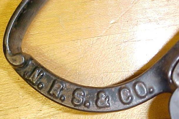 N.R.S. & CO. Food Chopper Iron Bell Shape Blades