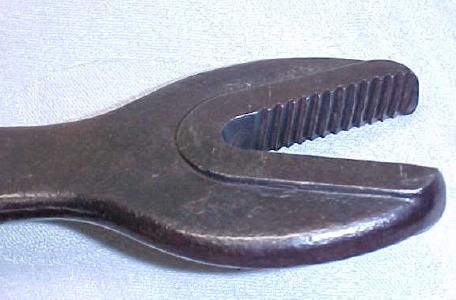 Rare Vaughan & Bushnell Twin Alligator Wrench