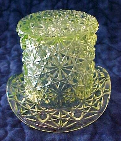 LG Wright Vaseline Toothpick Holder Daisy Button