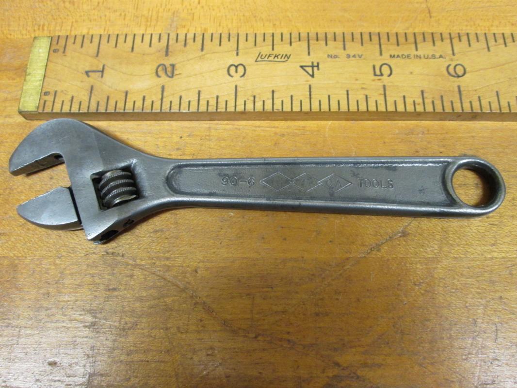 Utica Tools Adjustable Wrench 90-6 inch