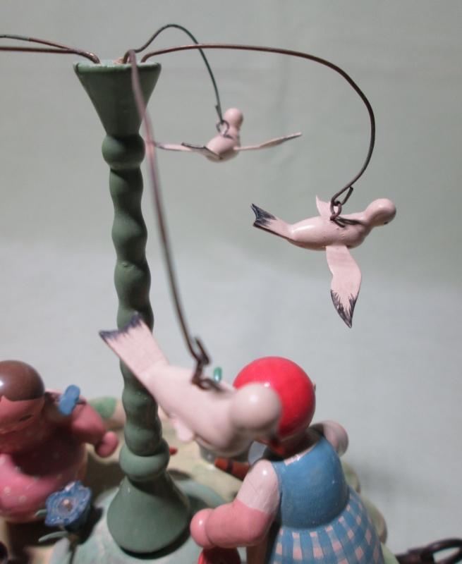 Erzgebirge Music Box East Germany Garden Work