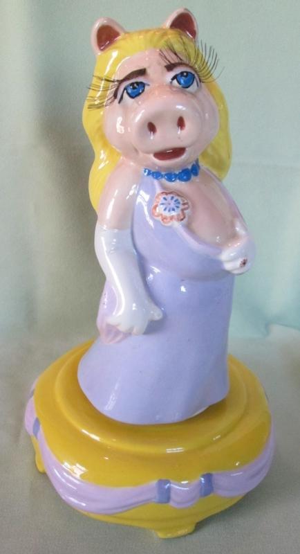 Music Box Miss Piggy