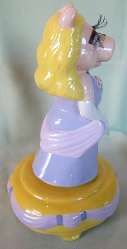 Music Box Miss Piggy