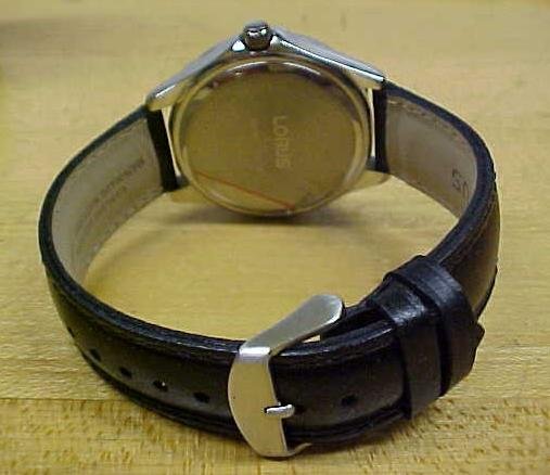 Lorus Watch Mens Leather Band Date 100 Ft.