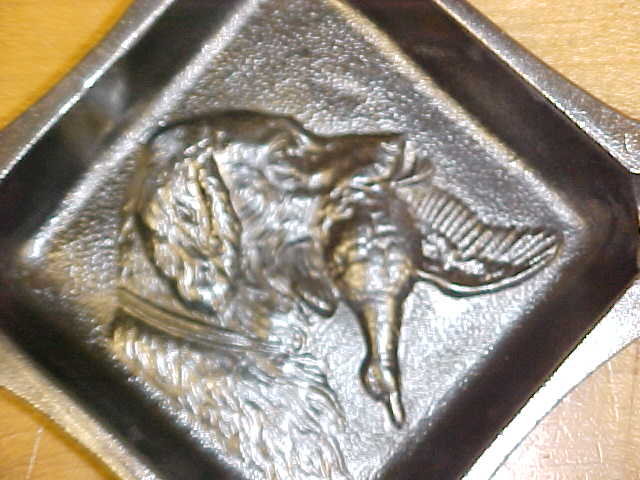 Ashtray Cast Iron Hunting Dog Bird Decoration Rare!