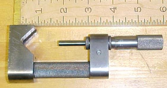 Starrett Micrometer Head Long Range 1-3 inch & Gauge
