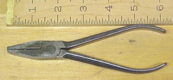 Utica Pliers 3/8 inch wide Plain Jaw