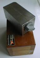 Brown & Sharpe Magnetic Block No. 760 & Fitted Case