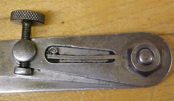 Brown & Sharpe Inside Caliper 4 inch No. 832