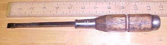 Plumb Wood Handle Screwdriver 11 inch No. 9706