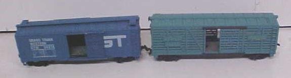 Train Cars HO Scale GT & Santa Fe (2) Box Cars