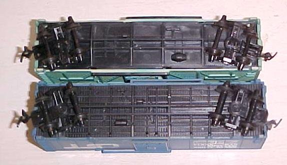Train Cars HO Scale GT & Santa Fe (2) Box Cars
