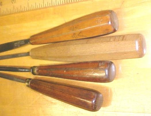 Buck Brothers Carving Chisel Set of 4 Gouges