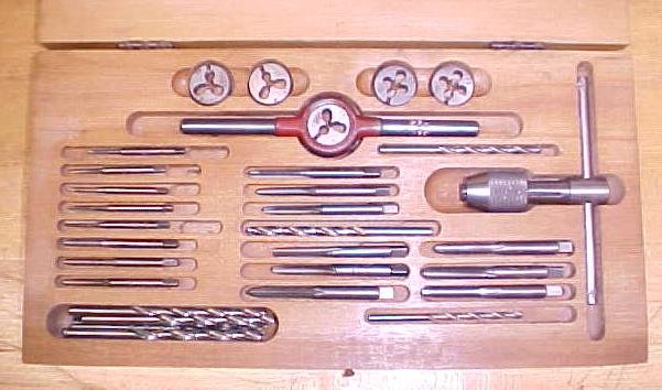 Greenfield Tap & Die Stock Set w/Case Small Sizes!
