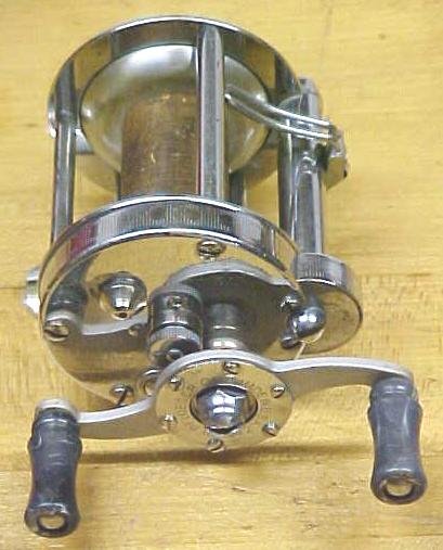 Pflueger Skilkast No. 1953 Level Wind Reel