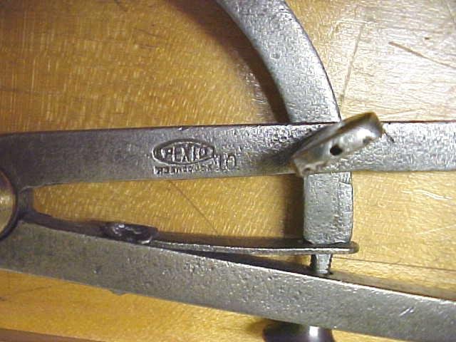 Pexto Wing Divider Peck, Stow, & Wilcox 8.5 inch