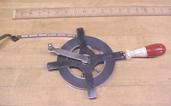 Lufkin Surveyor's Tape Measuring 100 Foot