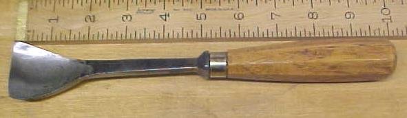 Antique Fish Tail Bent Front Gouge Chisel 1.6 inch
