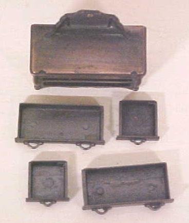 Durham Doll House Dresser 4 Drawer Diecast Metal