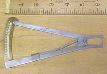 Dixon Indicating Caliper Metric Graduations Clock Watch