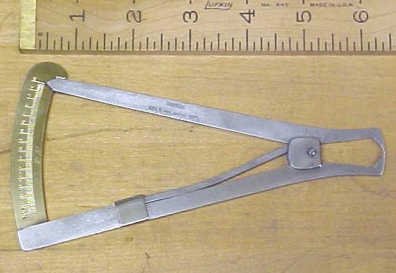 Dixon Indicating Caliper Metric Graduations Clock Watch