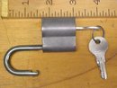 Yale Padlock w/2 Keys Antique