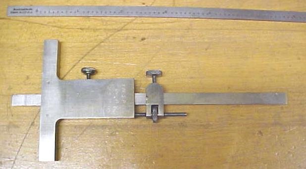 Brown & Sharpe Vernier Depth Gage No. 600 Gauge w/Case