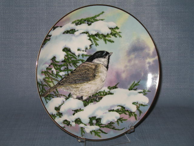 Royal Windsor Southern Living Gallery Songbirds of the South Carolina Chick collector's plate