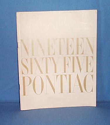 1965 Pontiac automobile booklet